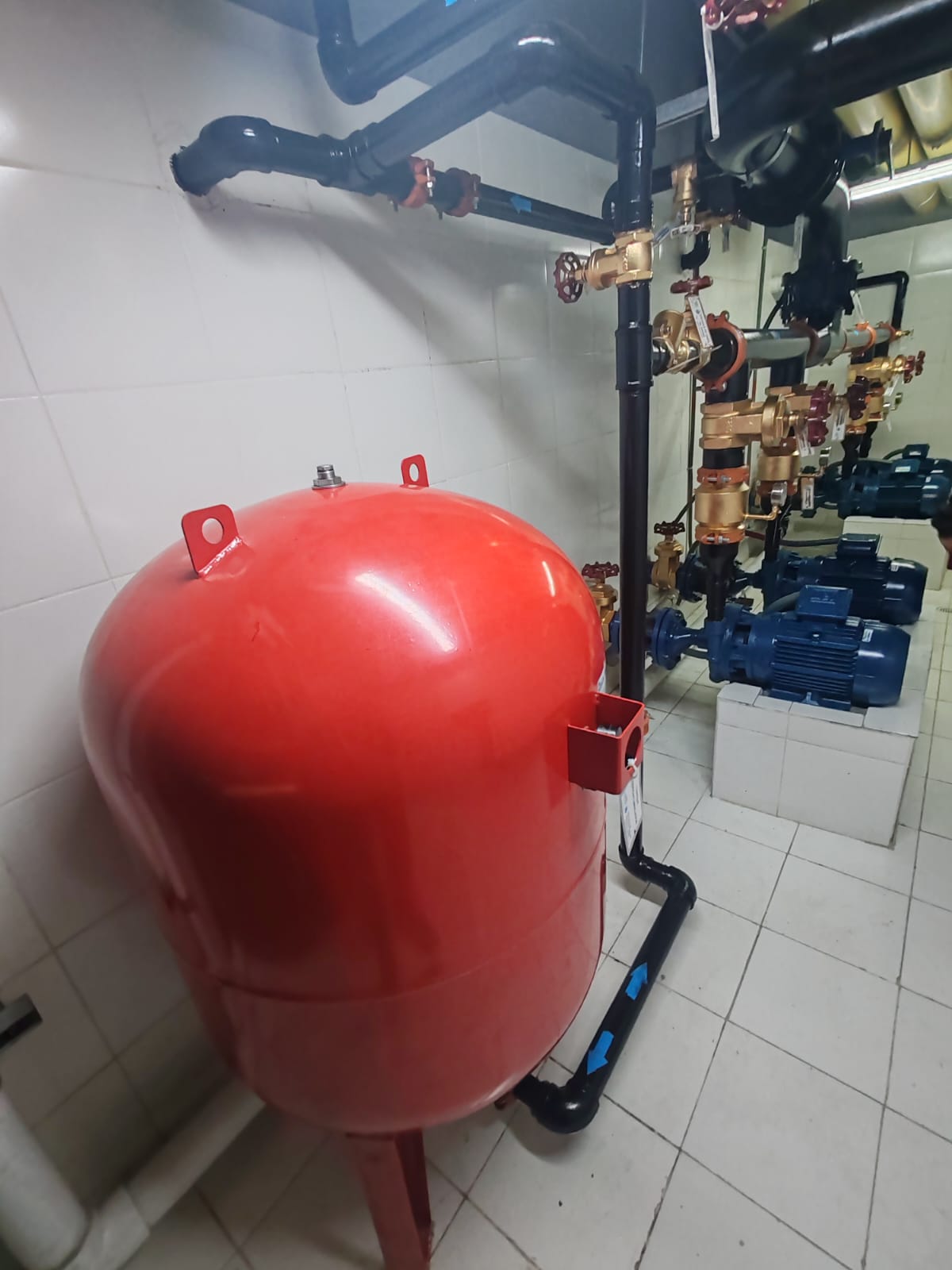 Sistema bombeo presión automatizado