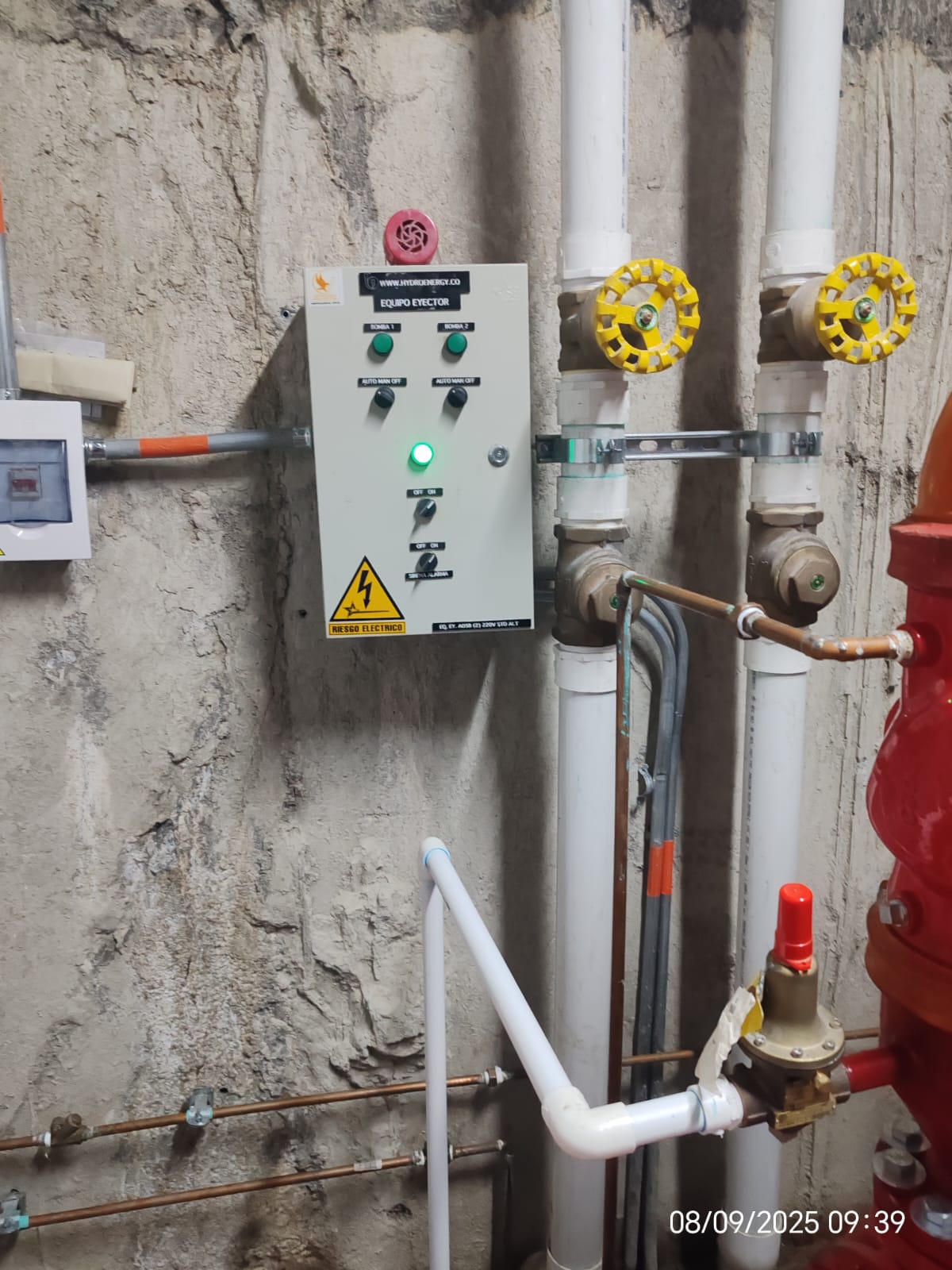 Sistema bombeo presión automatizado